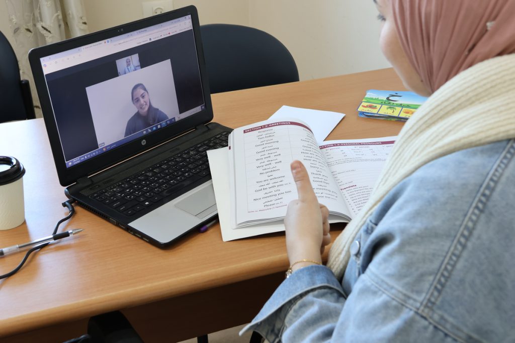 Levantine Arabic Lessons for Humanitarian Workers and Journalists